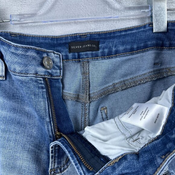Silver Jeans Avery Bermuda Shorts Womens Size W32/L9 Distressed High Rise Blue - Picture 3 of 10